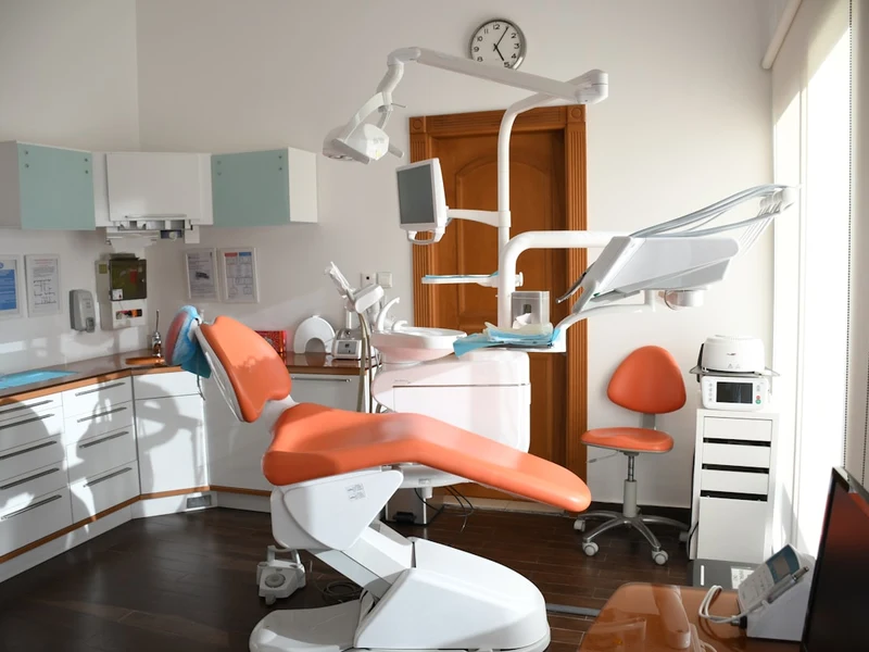 Anti-Dandruff Treatment treatment at Radiant Glow Pune