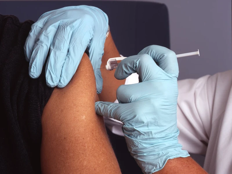 Mole Removal treatment at Radiant Glow Pune